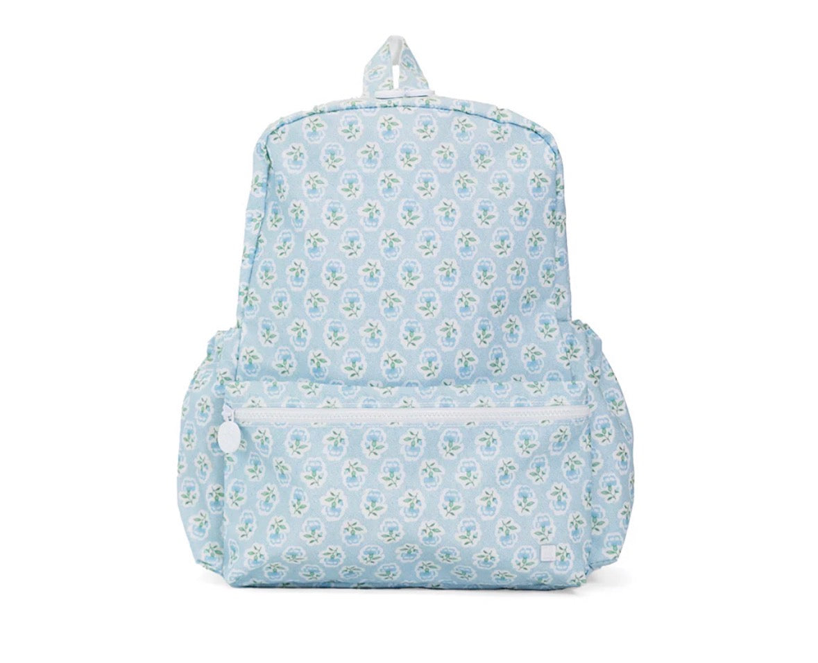 TRVL Backpacker