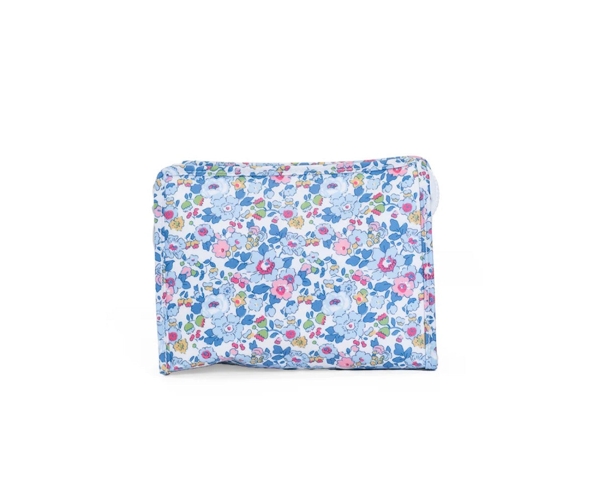Roadie Medium Zip Pouch