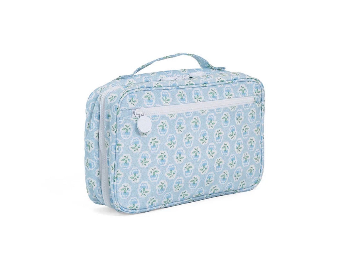 Bundle Up2 Hanging Toiletry Bag