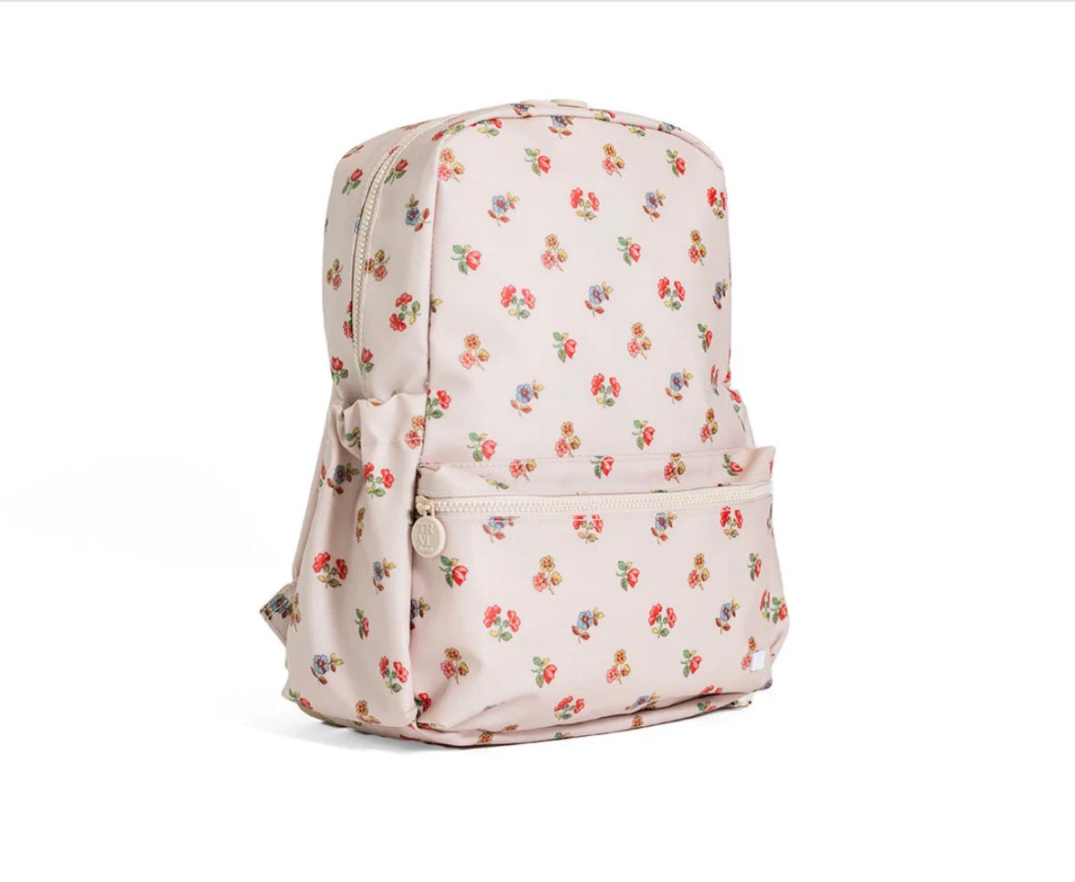 TRVL Backpacker
