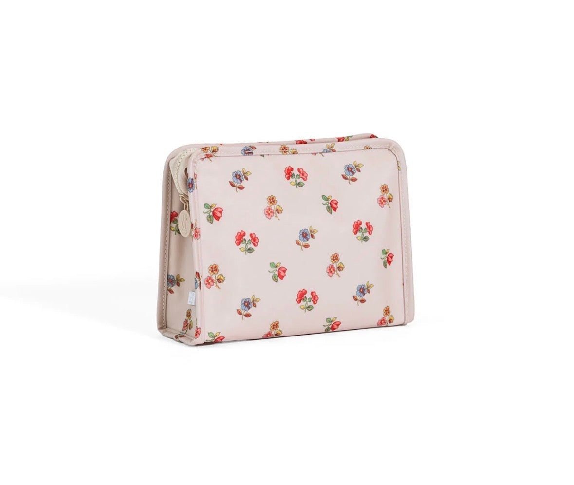 Roadie Medium Zip Pouch