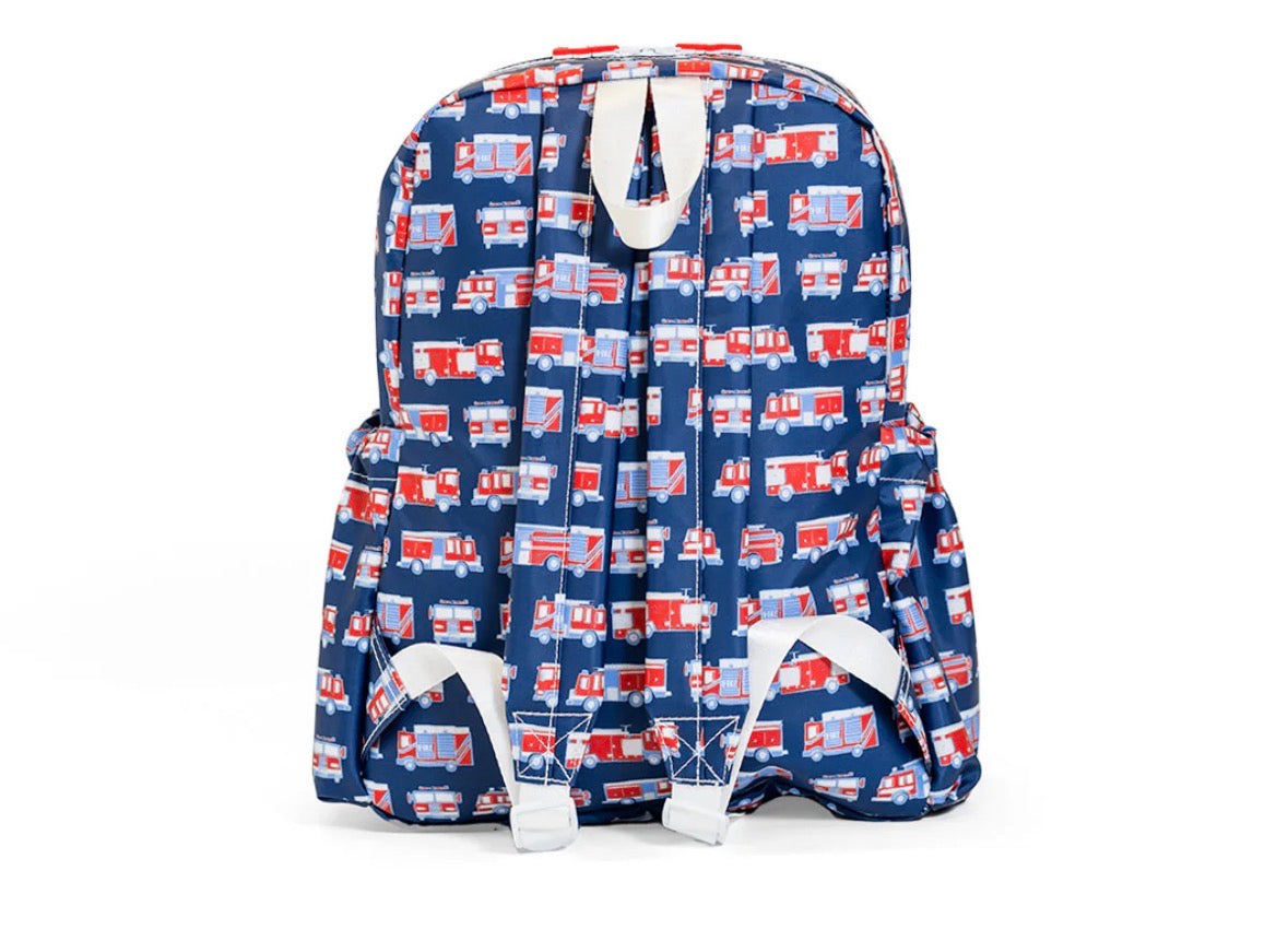 TRVL Backpacker