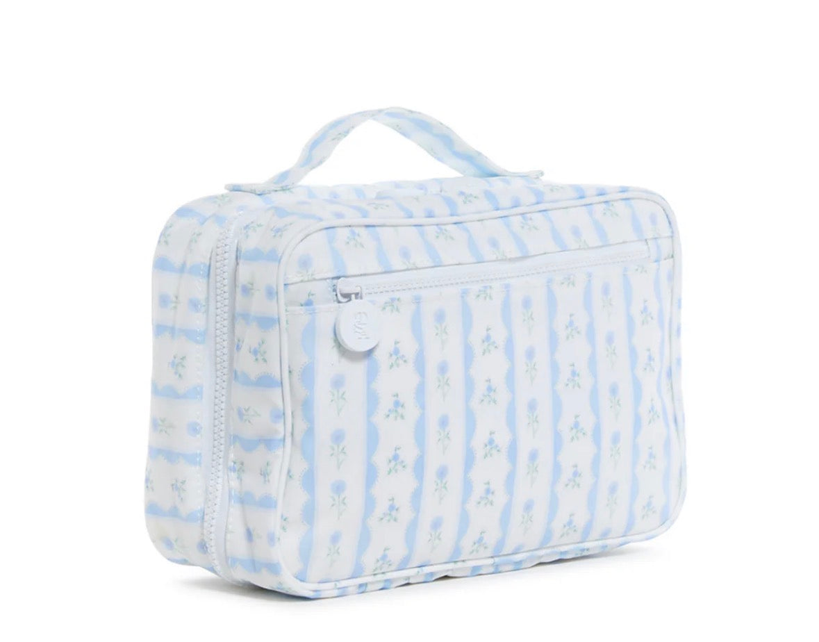 Bundle Up2 Hanging Toiletry Bag
