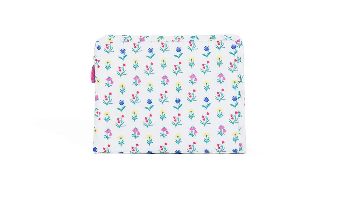 Roadie Medium Zip Pouch