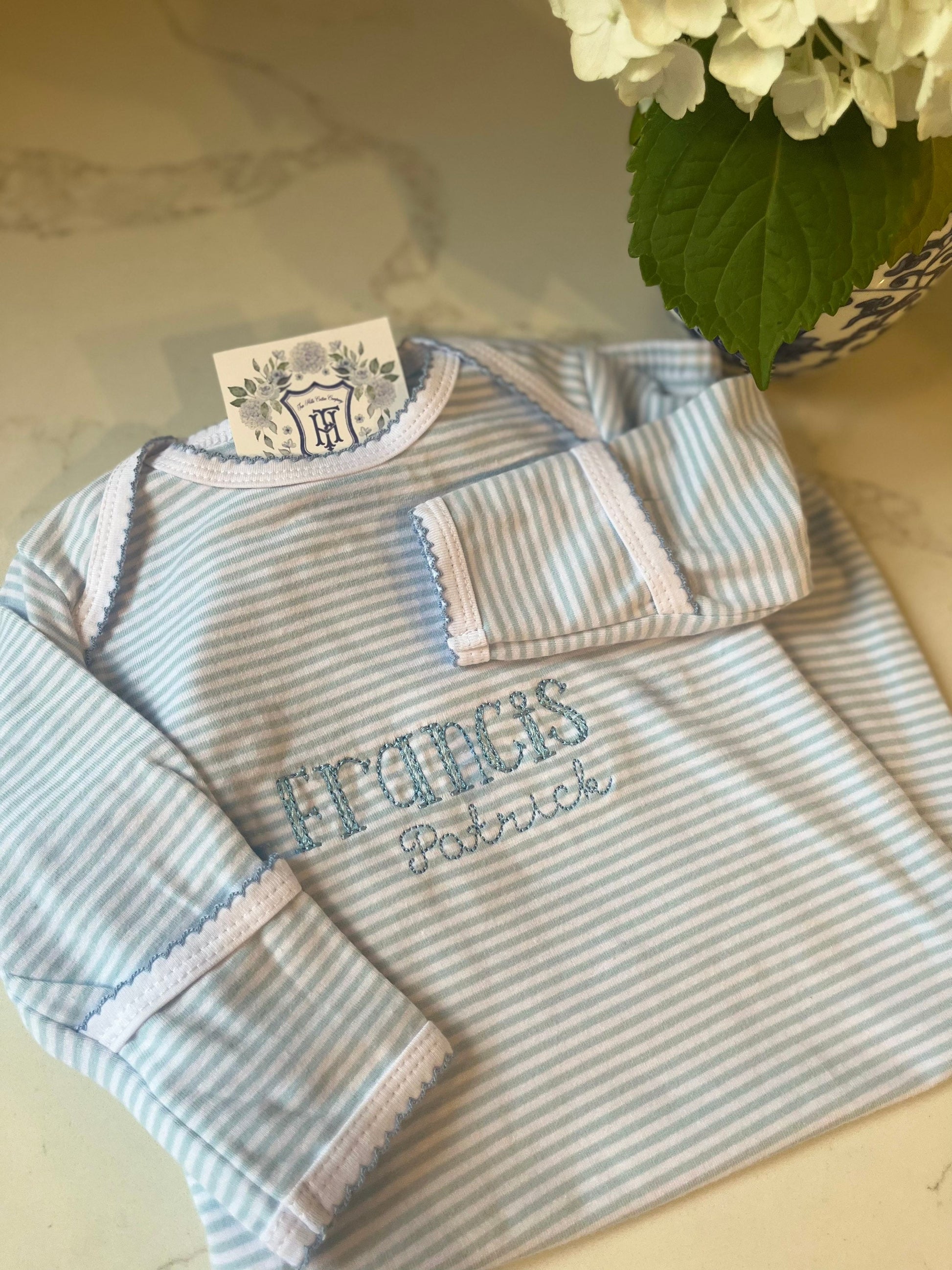 Monogrammed Baby Outfit, Personalized Coming Home Outfit, Personalized Baby Gift, Monogrammed Baby Gown, Newborn Gift, Homecoming Outfit