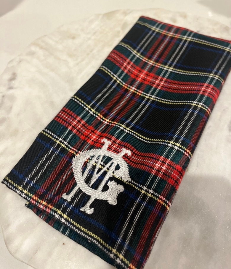 Christmas Tartan Plaid Monogrammed Napkins, Personalized Tartan Napkins, Christmas Embroidered Tartan Napkin Set, Monogrammed Napkins
