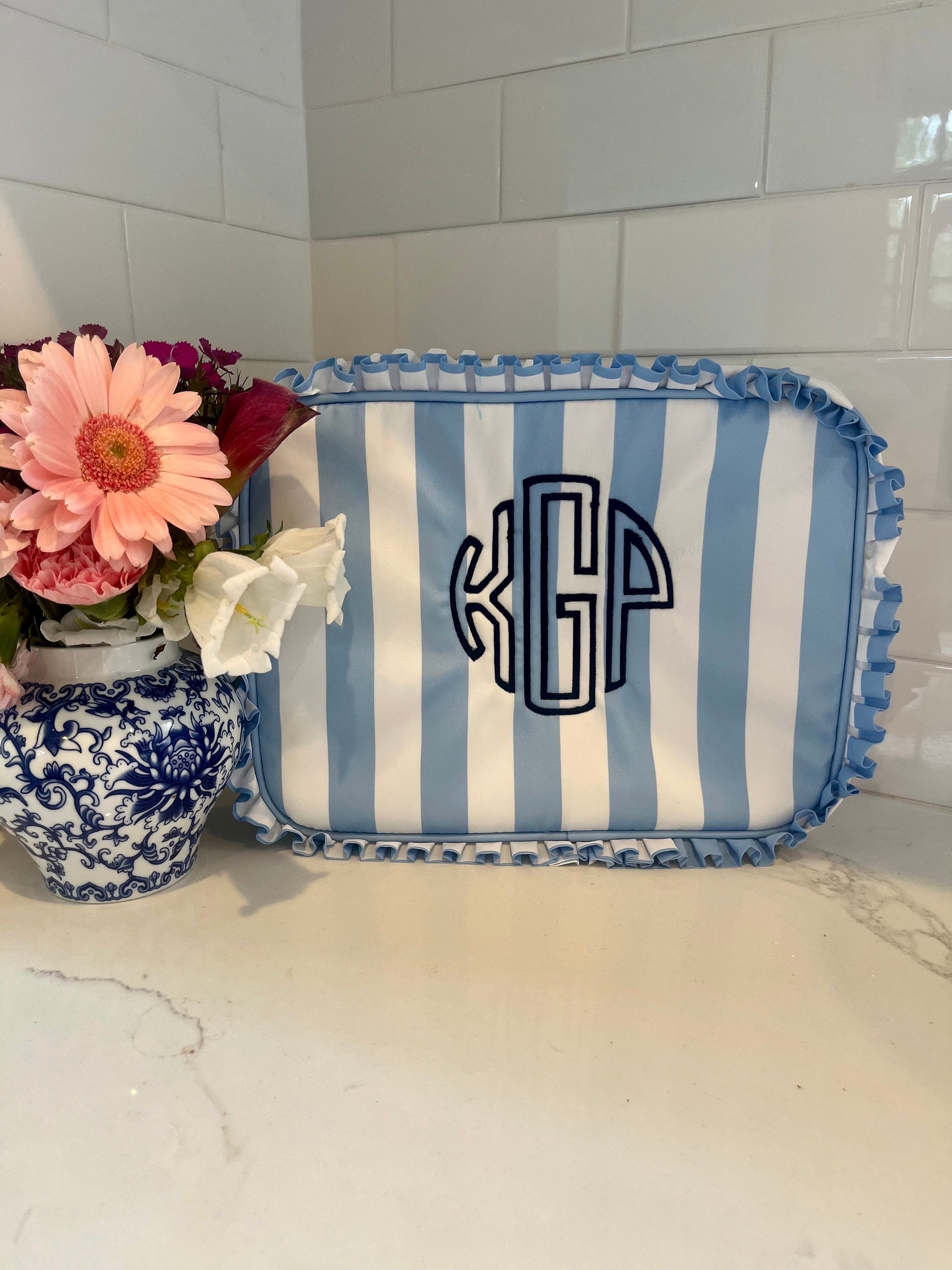 Personalized Monogrammed Ruffle Makeup Bag, Monogrammed Personalized Women's Ruffle Toiletry Bag, Personalized Embroidered Everything Bag