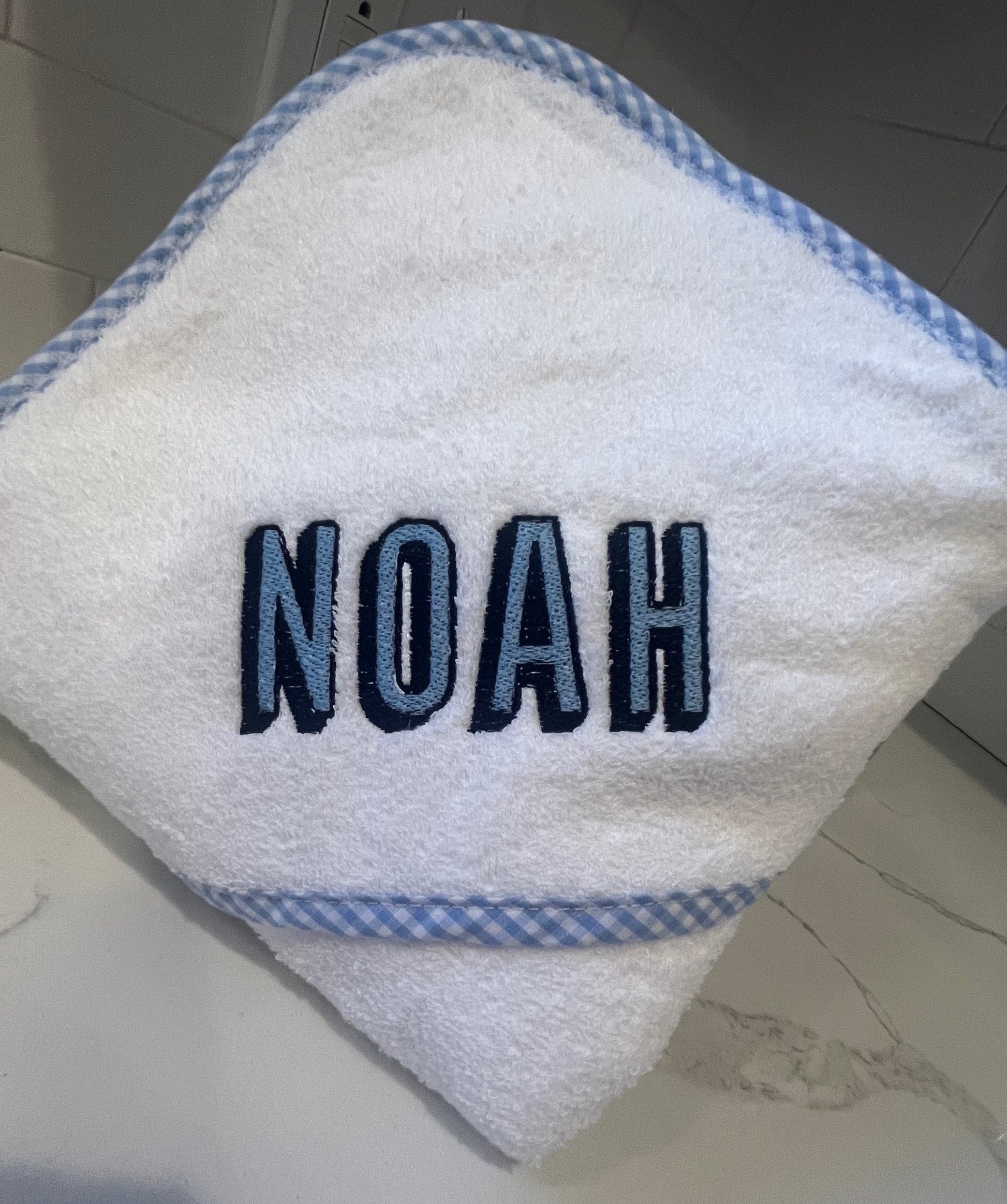 Monogrammed Hooded Bath Towel | Baby Girl Personalized Gift | Newborn Gift | Baby Shower Gift | Baby Boy Personalized Gift | Baby Bath Towel