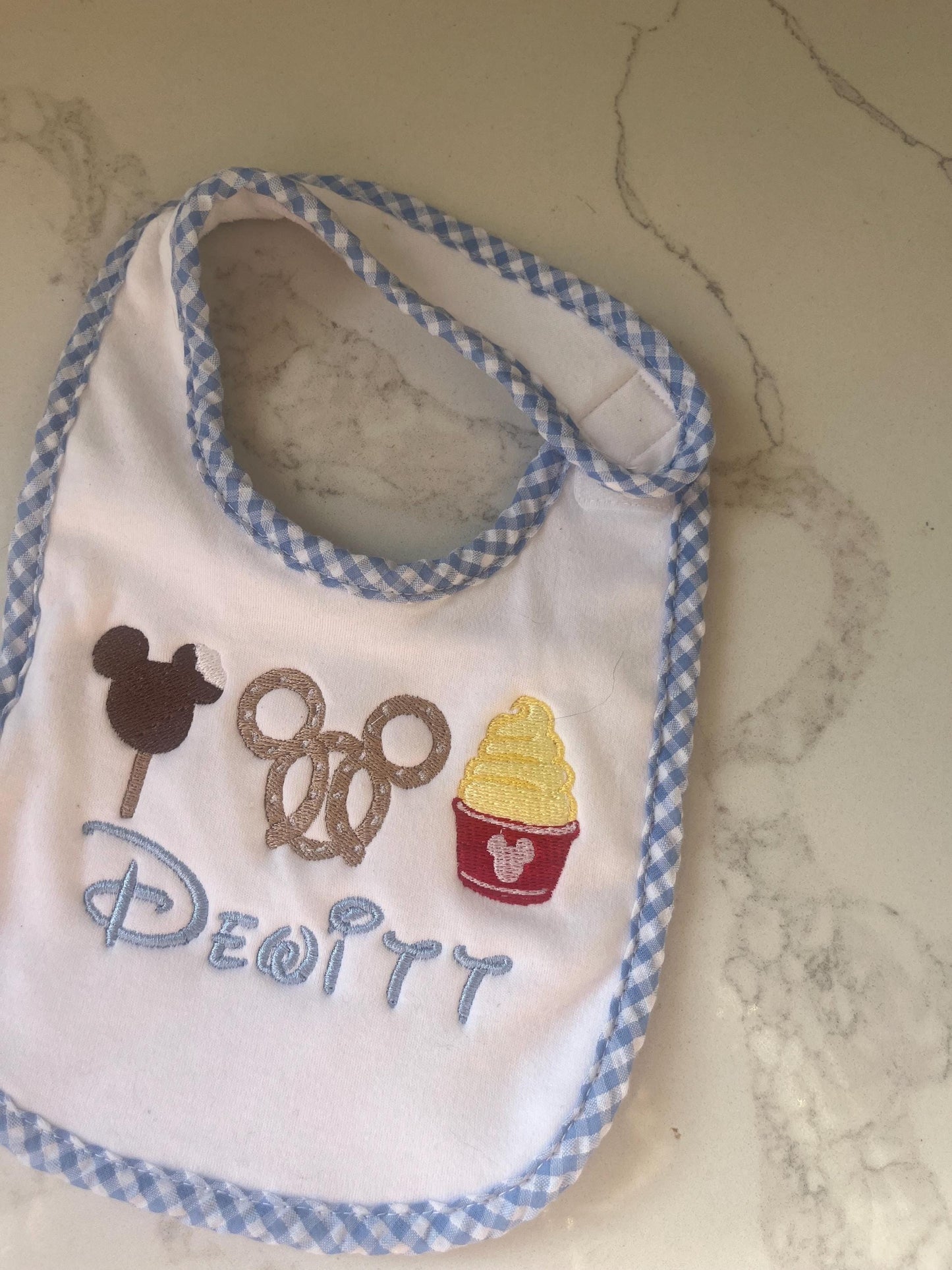 Disney Snack Baby Bib, Dole Whip Bib, Mouse Ice Cream Bib, Personalized Baby Gift, Theme Park Baby Bib, Mickey Pretzel Bib, Vacation Outfit